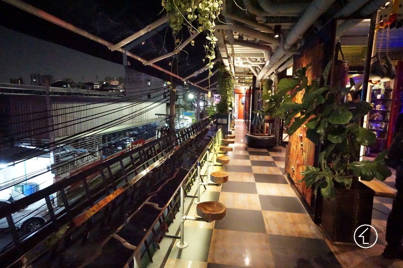 Mestyle Garage Hotel Bangkok Bar